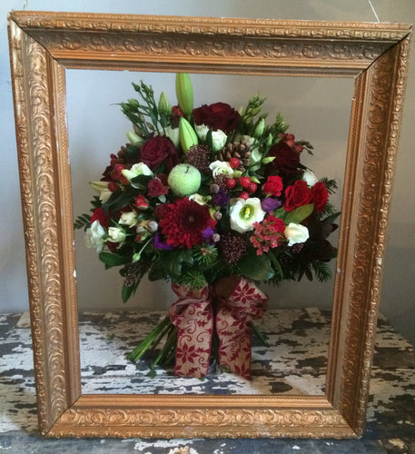 The Holiday Bouquet